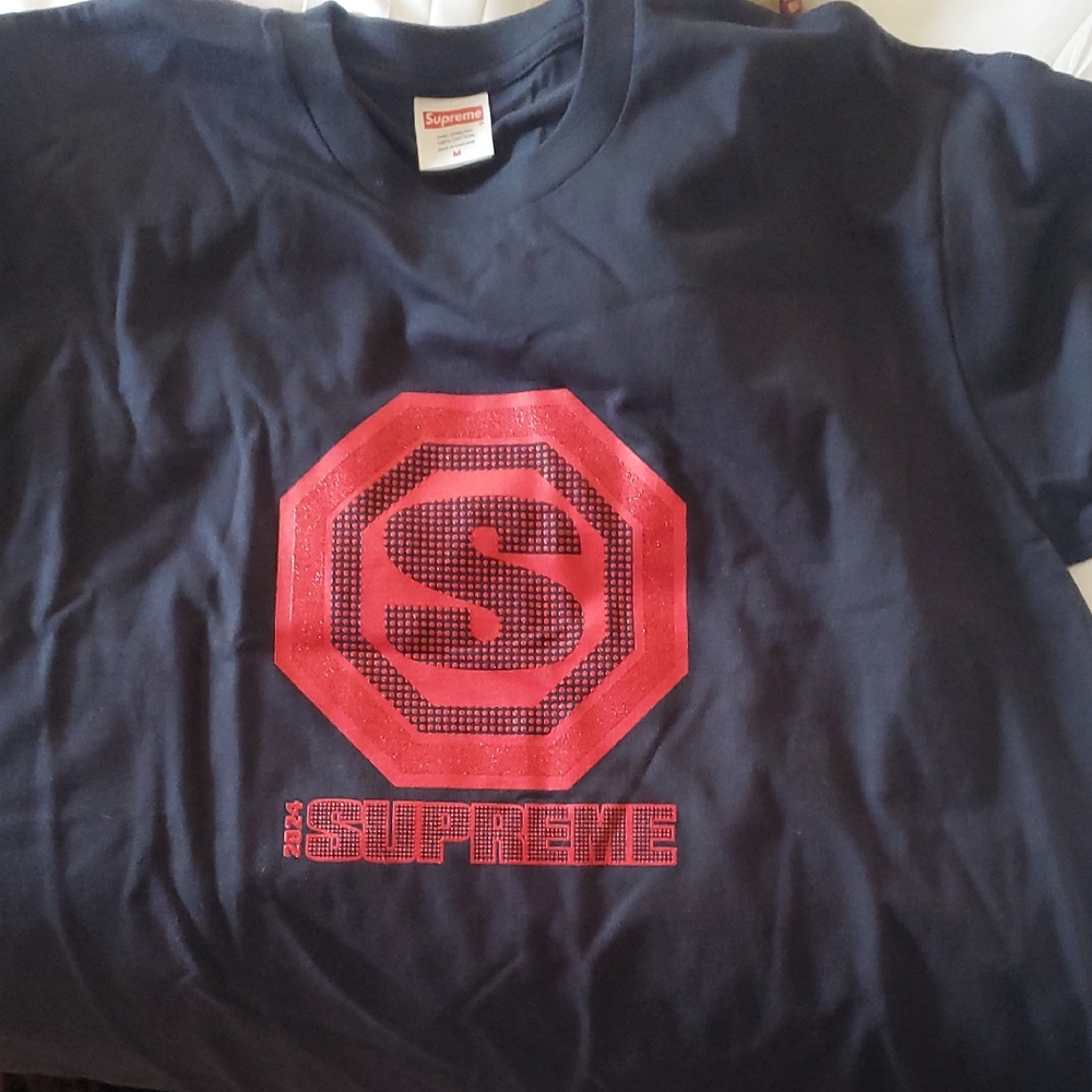 Supreme Navy Tee with Red Graphic